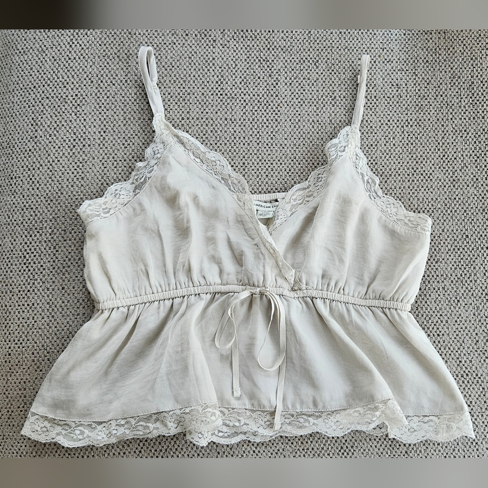 American Eagle Spaghetti Strap Lace Trim Top Size Small Cropped Babydoll